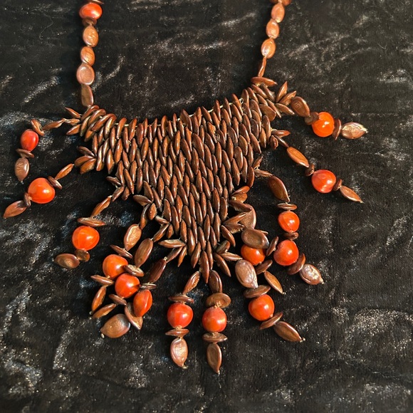 Artisan Made Natural Seed Necklace Hand Made Ethnic Tribal Bib Necklace - Picture 3 of 3